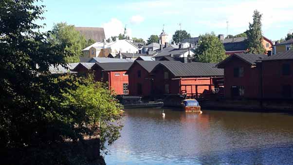 עיירת ימי הביניים PORVOO 